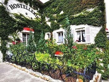 Hotel La Chaum'Yerres Chaumes-en-Brie Екстериор снимка